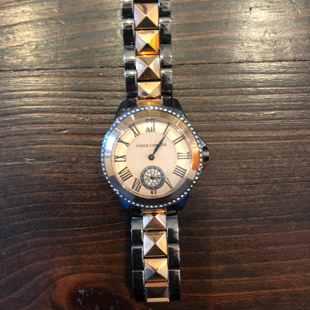 VINCE CAMUTO GUNMETAL/ROSEGOLD WATCH - 35MM